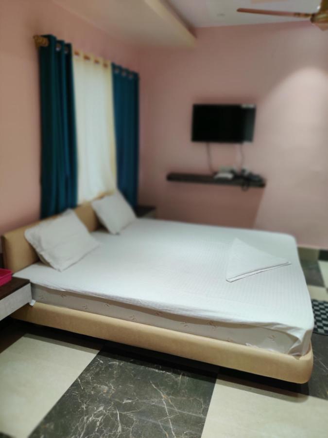 Staymaker Addyama - Only Indian Citizens Allowed Kolkata
