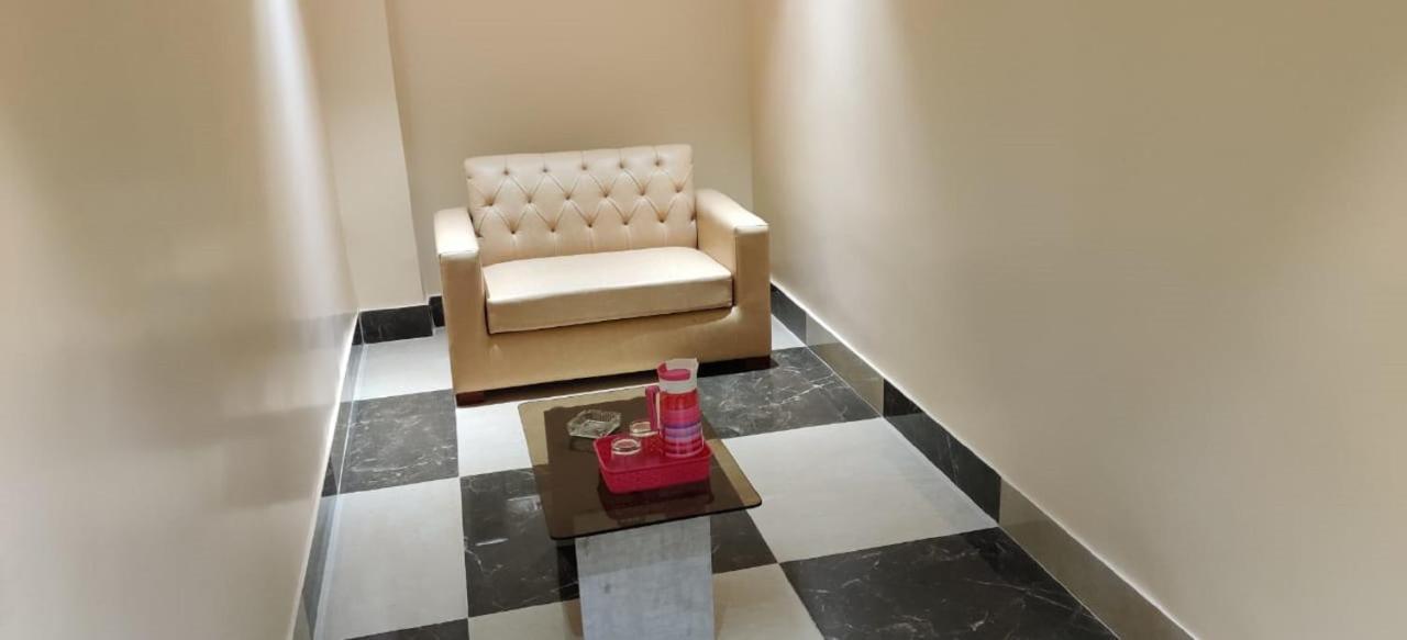 Hotel Staymaker Addyama - Only Indian Citizens Allowed