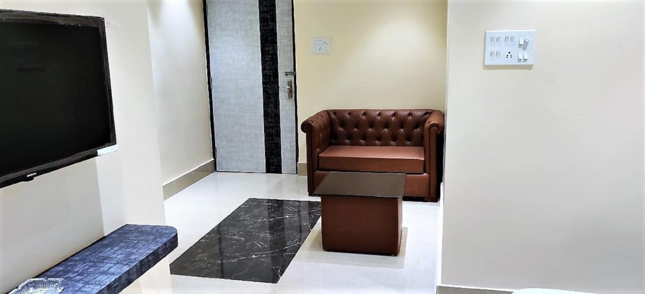 Hotel Staymaker Addyama - Only Indian Citizens Allowed Kolkata