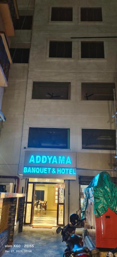 Hotel Staymaker Addyama - Only Indian Citizens Allowed Kolkata