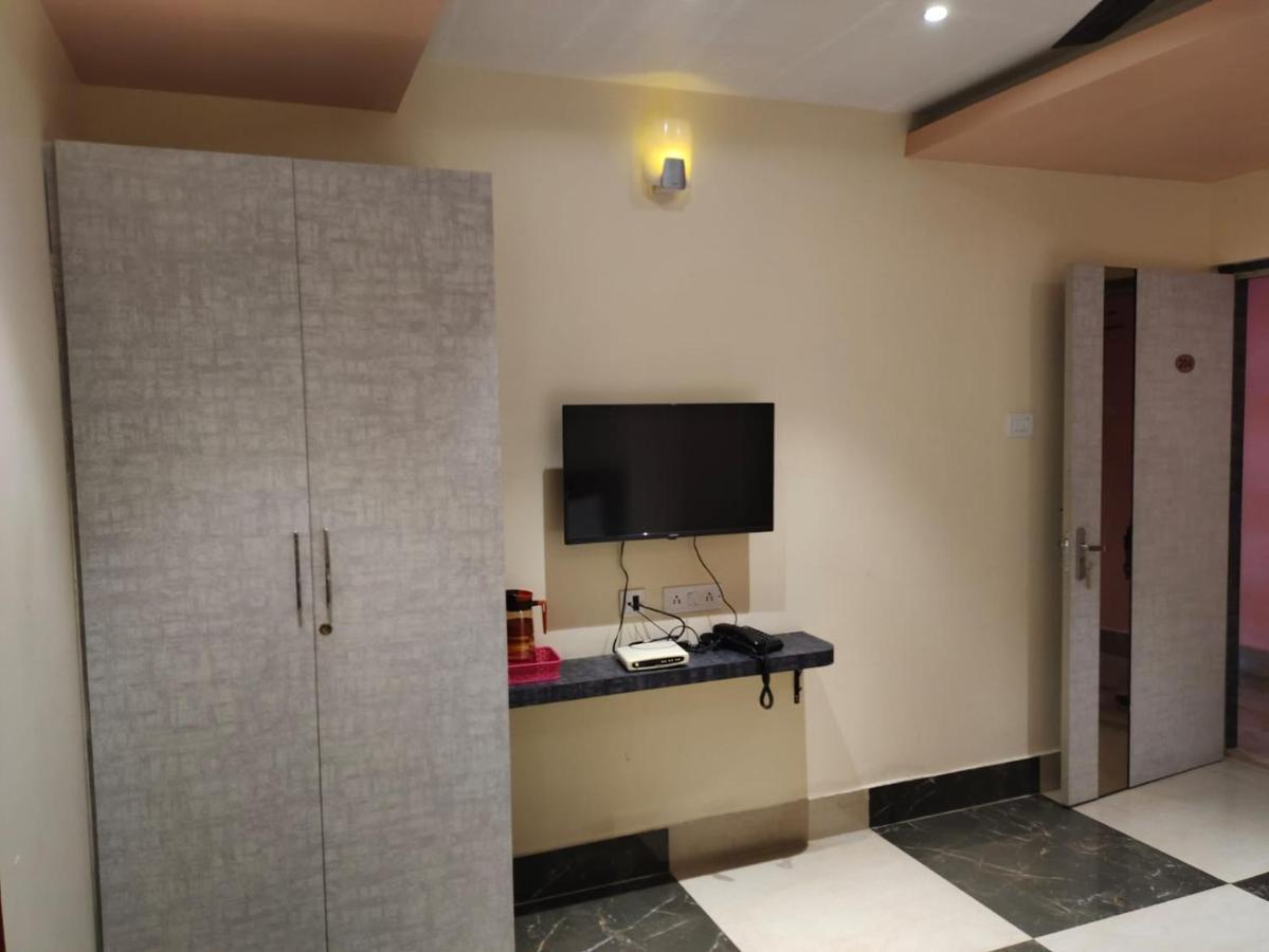 Hotel Staymaker Addyama - Only Indian Citizens Allowed