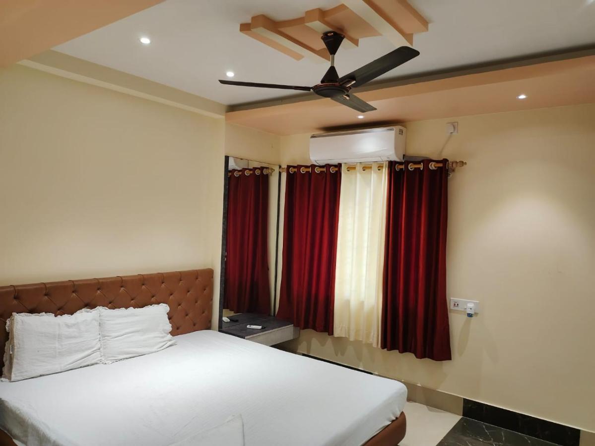 Staymaker Addyama - Only Indian Citizens Allowed Kolkata