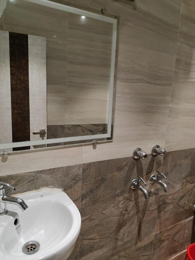 Hotel Staymaker Addyama - Only Indian Citizens Allowed