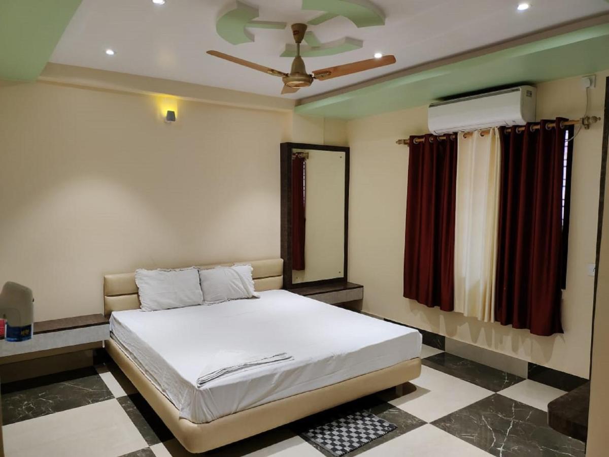 Hotel Staymaker Addyama - Only Indian Citizens Allowed Kolkata